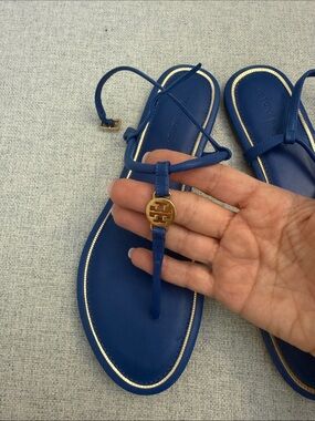 Tory Butch thong sandal